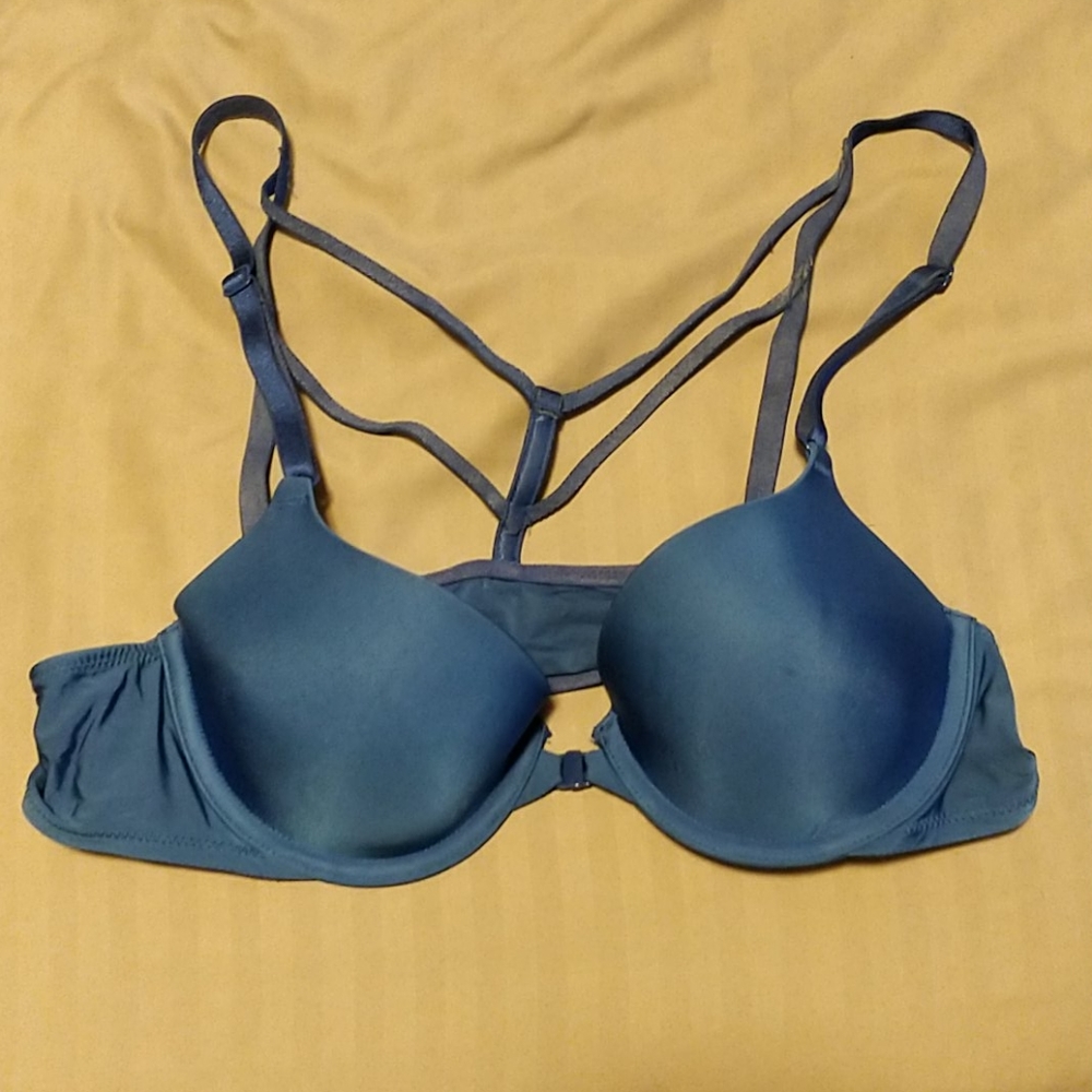Victoria's secret bra 36A
